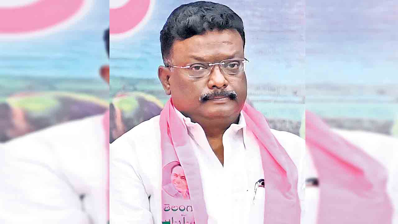 మోదీ అసత్యాల పరేడ్‌