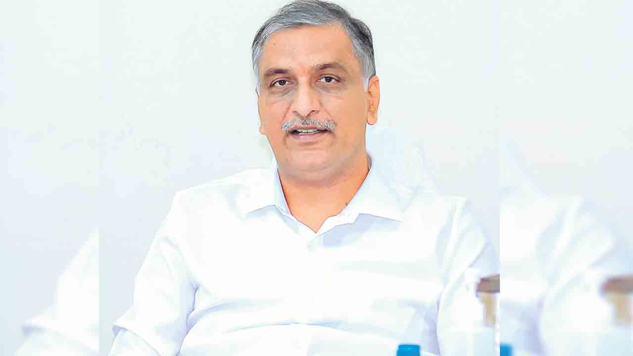 తెలంగాణపై విషం కక్కిన మోదీ