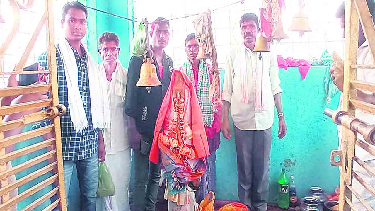 బీరమయ్య జాతర షురూ