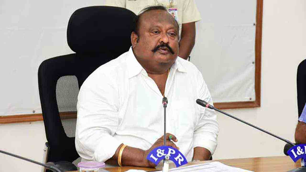 ధాన్యం మిల్లర్ల అక్రమాలను సహించం