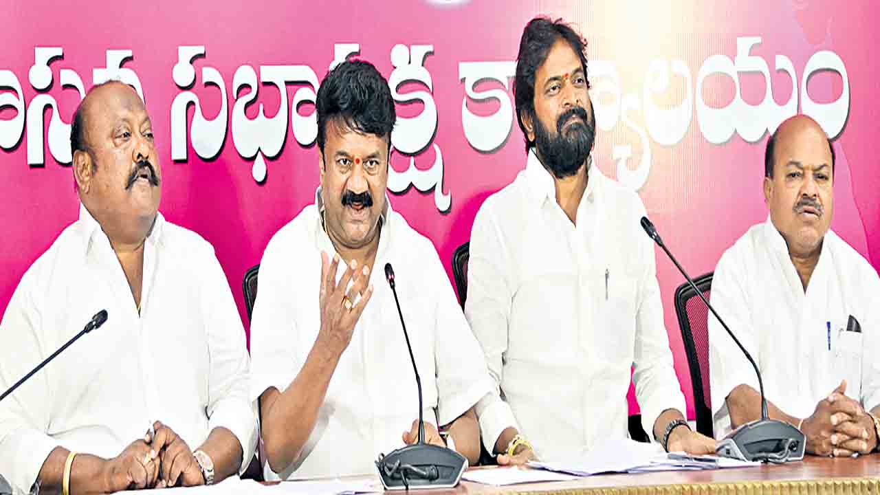 మోదీ.. అభివృద్ధిపై చర్చకు సిద్ధమా?