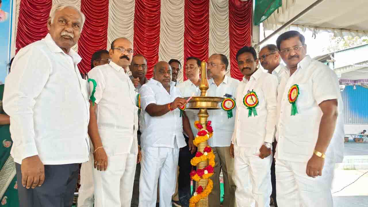 ఓసీల సంక్షేమానికి సహకరిస్తా..