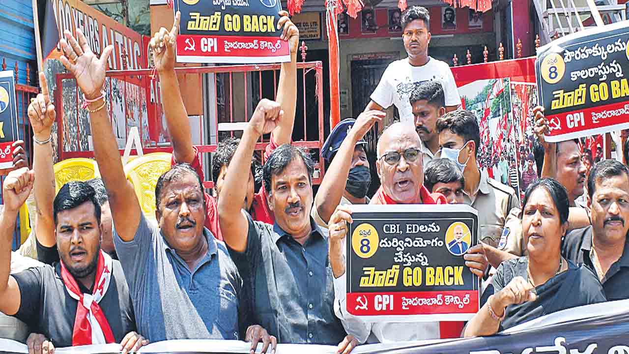 విభజన హామీలు మరిచిన మోదీ