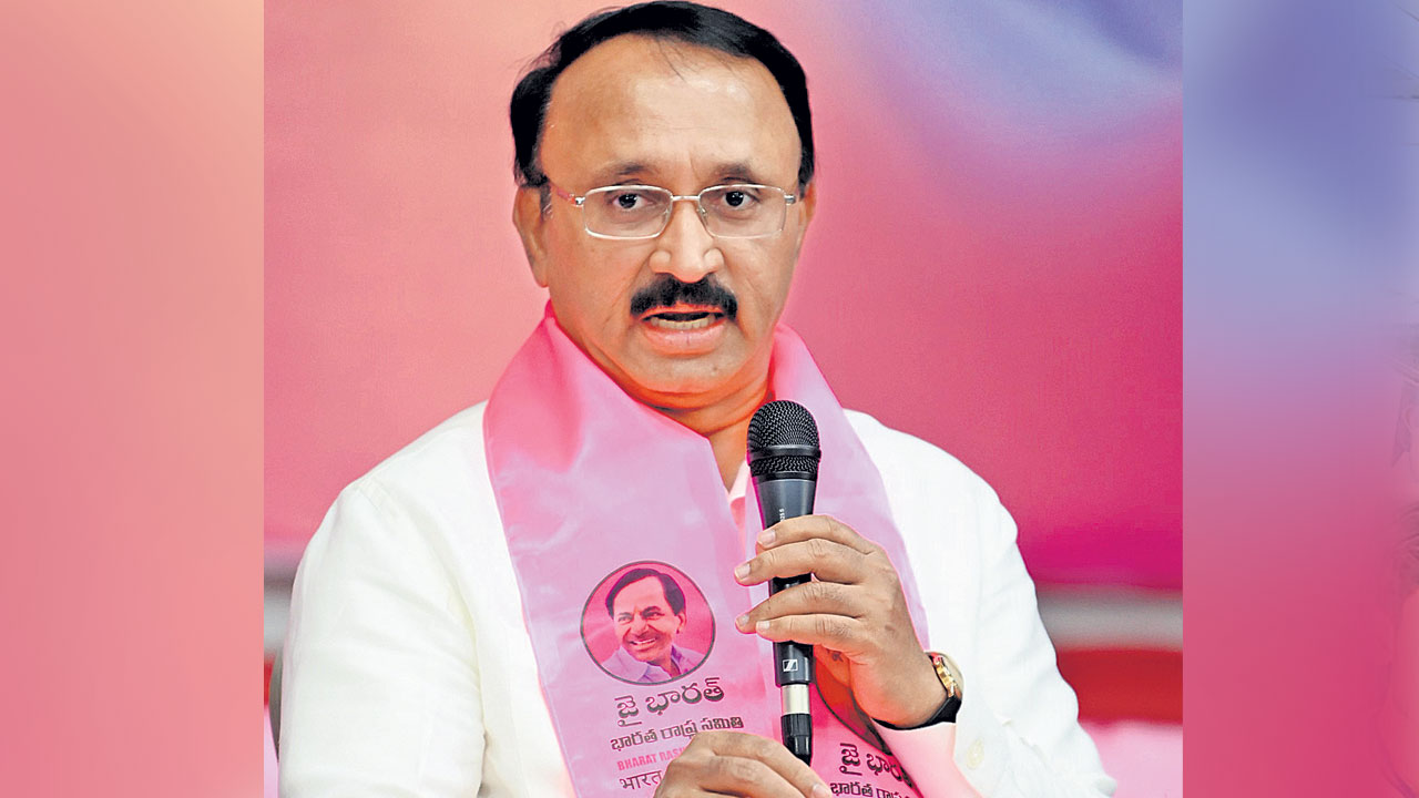 అంబేద్కర్‌ను గౌరవించటంలో వైసీపీ, టీడీపీ ఫెయిల్‌