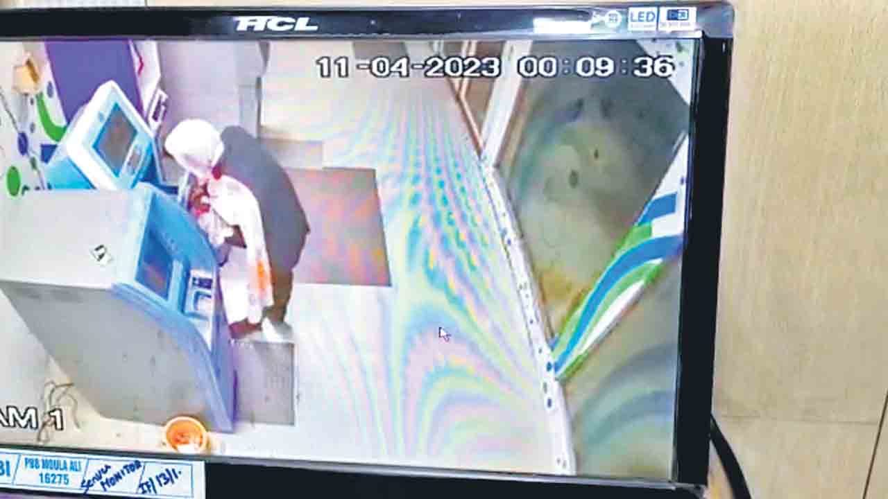 Hyderabad | ఏటీఎం దొంగతనానికి ట్రై.. 5 నిమిషాల్లోనే దొంగలను పట్టేసుకున్న రాచకొండ పోలీసులు