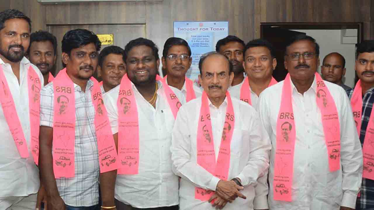 బీఆర్‌ఎస్‌లోకి యవత్‌మాల్‌ ప్రజలు