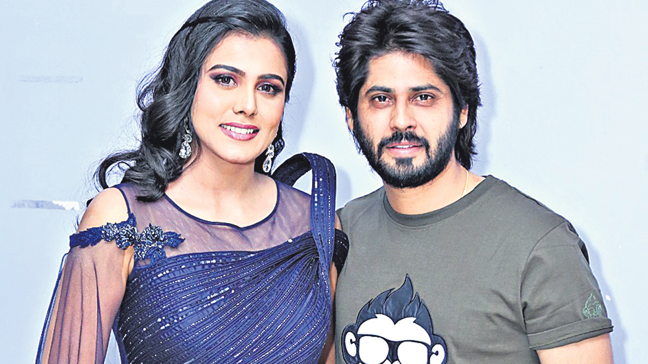 చదువుకోవాలని చెప్పే ‘అభిలాష’