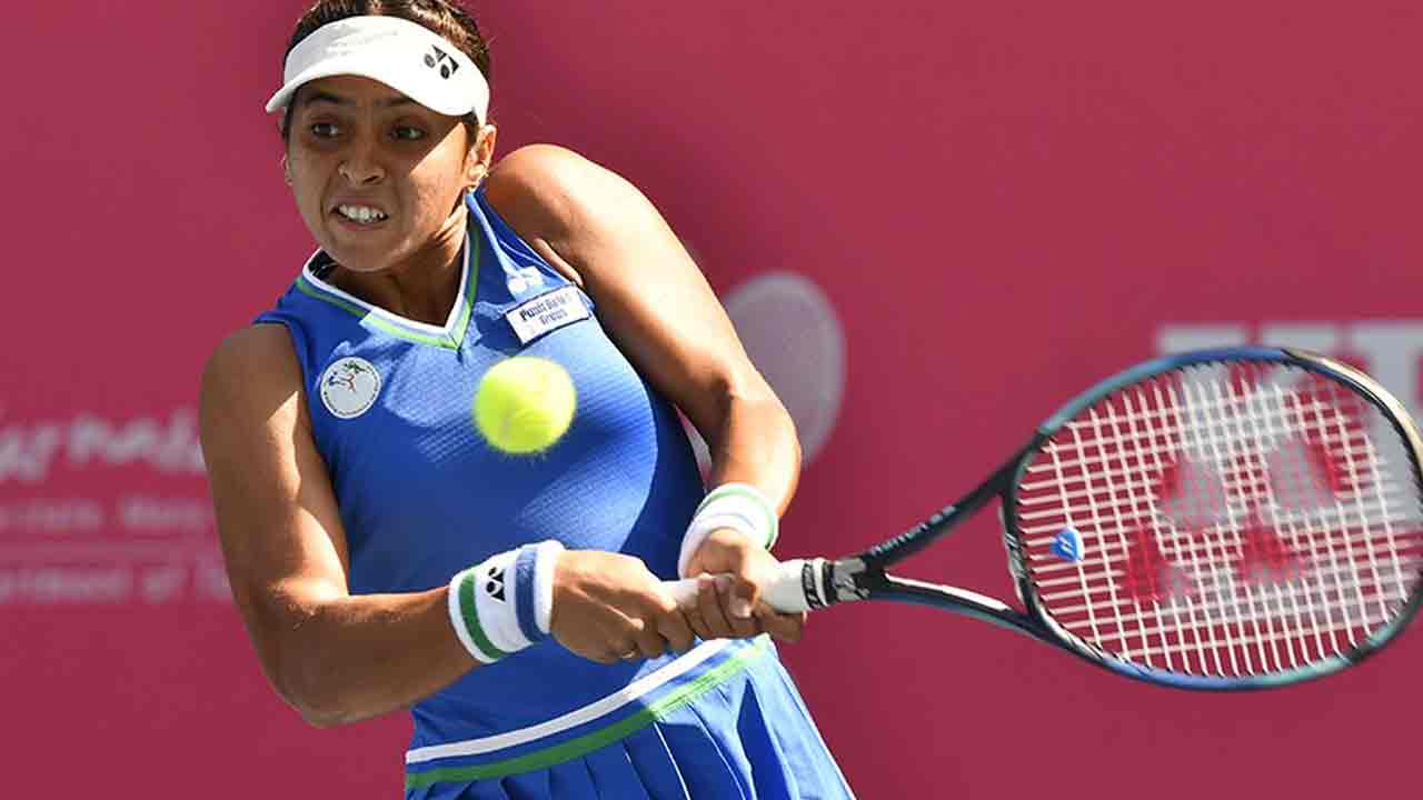 మెరిసిన అంకిత