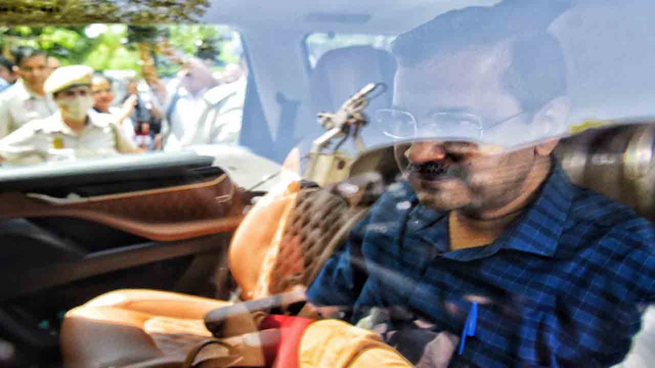 Arvind Kejriwal | కేజ్రీవాల్‌ను 9 గంటలు ప్రశ్నించిన సీబీఐ.. ఆప్‌ నేతల అత్యవసర భేటీ