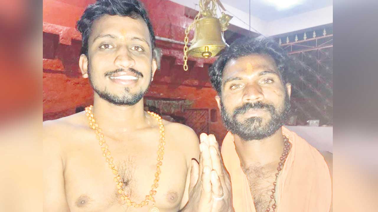 మృత్యువులోనూ వీడని స్నేహం