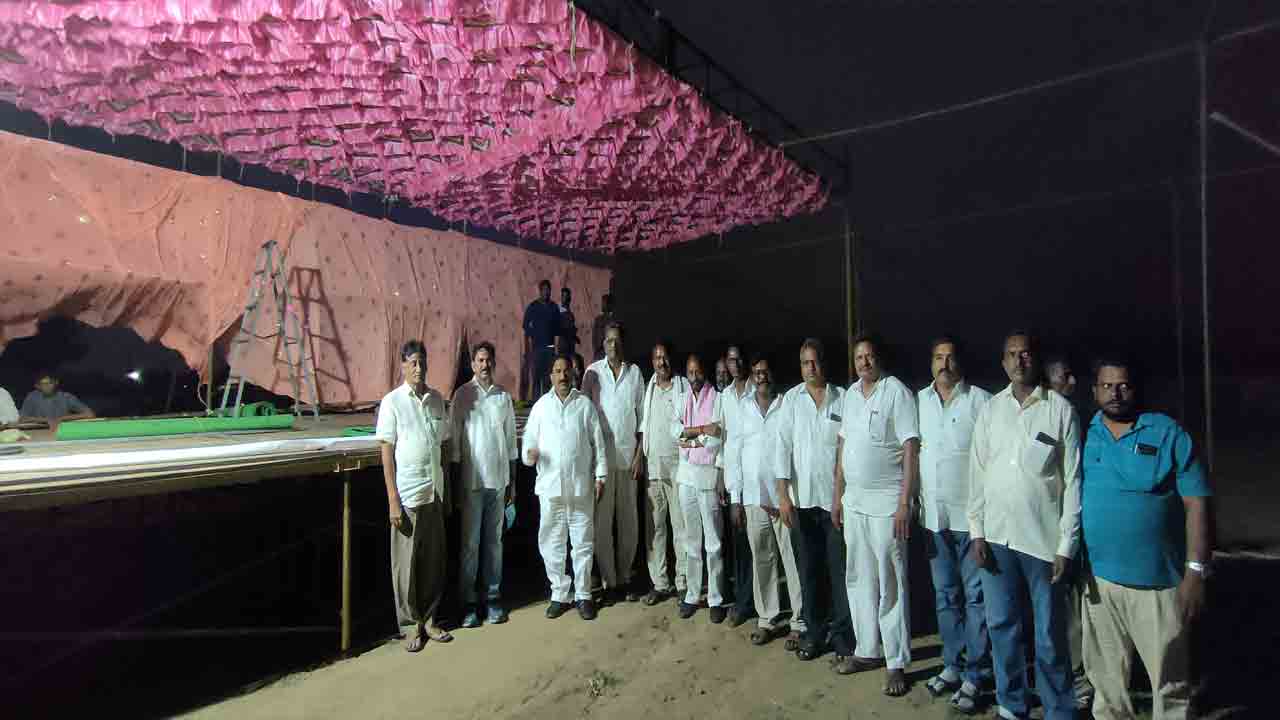 ఆత్మీయ సమ్మేళనాన్ని విజయవంతం చేయండి