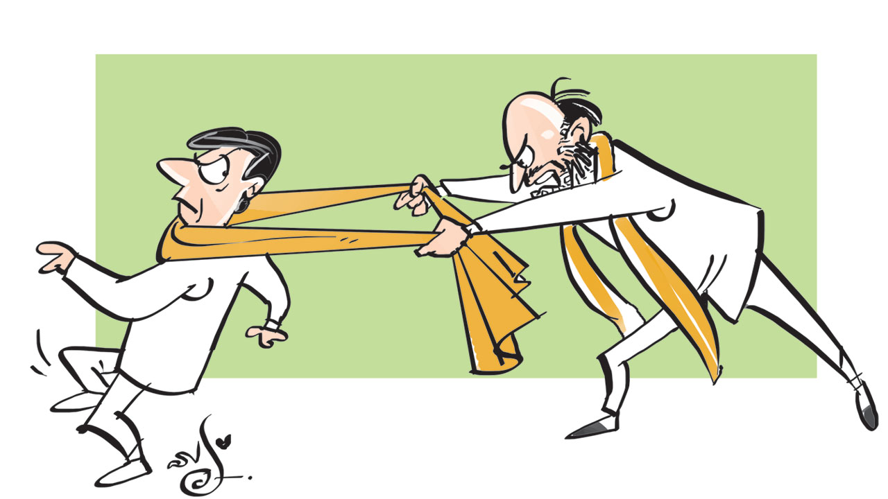 ఐపాయె.. బండి, ఈటల ఢీలా