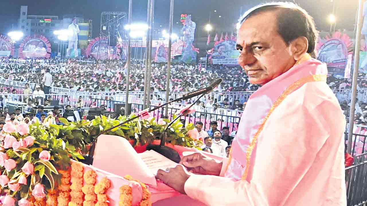 యువత చేతుల్లోనే దేశ భవిష్యత్తు