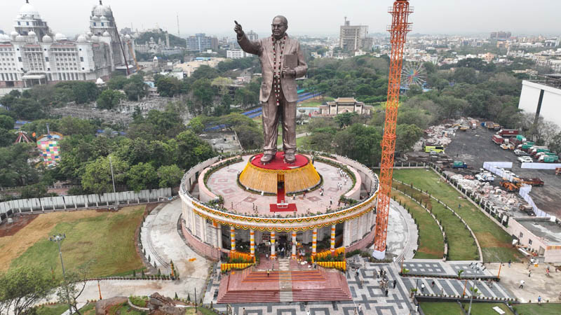 Cm Sri. Kcr Unveiling The 125 Feet Statue Photos (1)