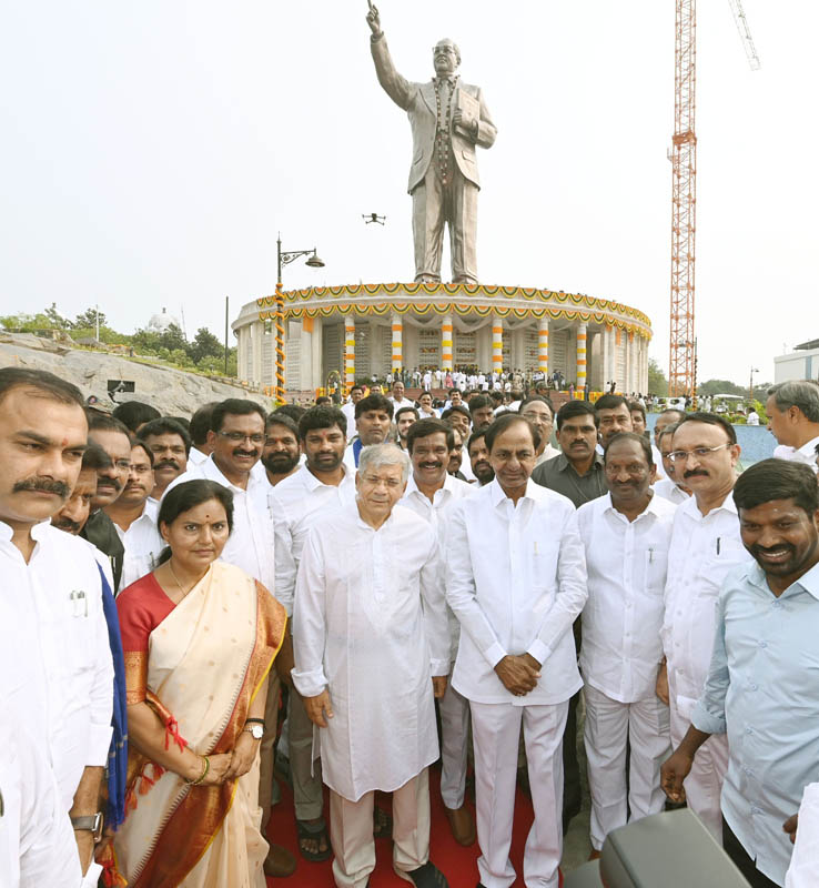 Cm Sri. Kcr Unveiling The 125 Feet Statue Photos (19)