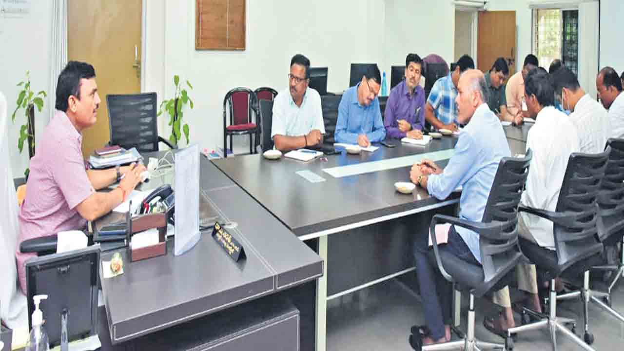 భూ క్రమబద్ధీకరణకు గడువు పెంపు