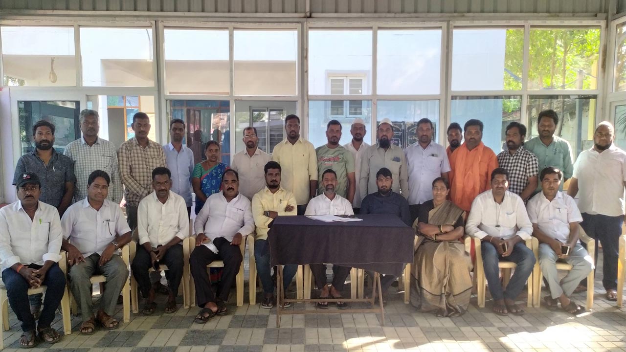 అడ్లూరి.. ద్రోహం చేయకు