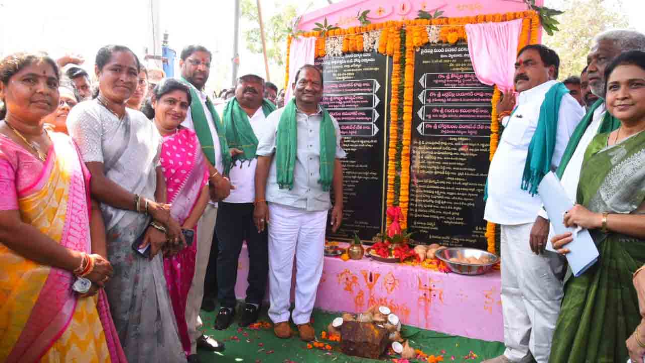 Minister Dayakar Rao | సీఎం కేసీఆర్‌ పాలనలో సమపాళ్లలో అభివృద్ధి, సంక్షేమం : మంత్రి దయాకర్‌రావు