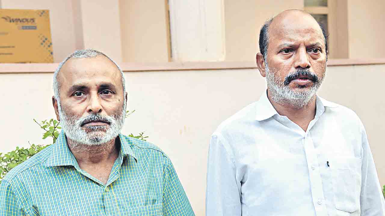 మావోయిస్ట్‌ కేంద్ర కమిటీ సభ్యుడు దేవేందర్‌రెడ్డి అరెస్ట్‌