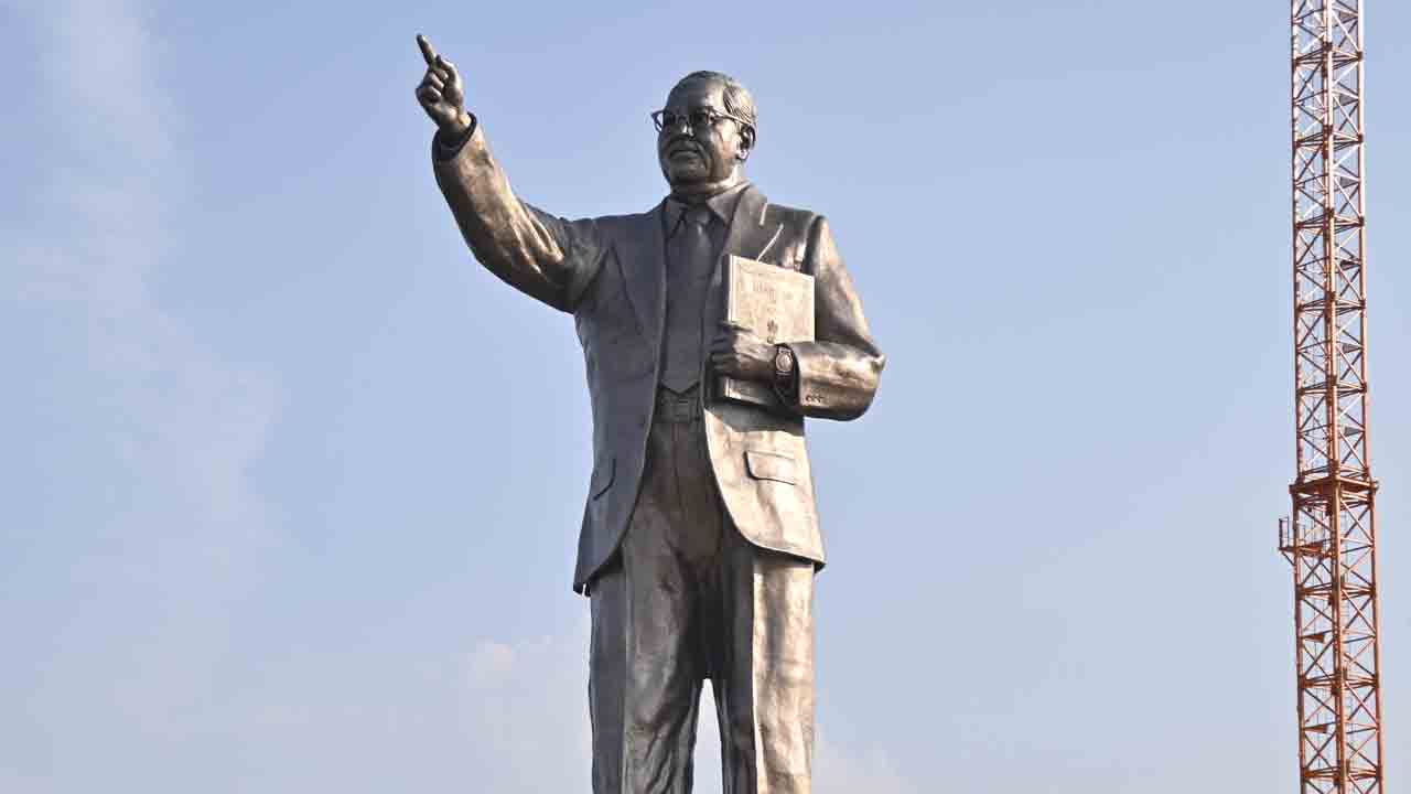 దళితవాడల్లో ప్రగతి వెలుగులు