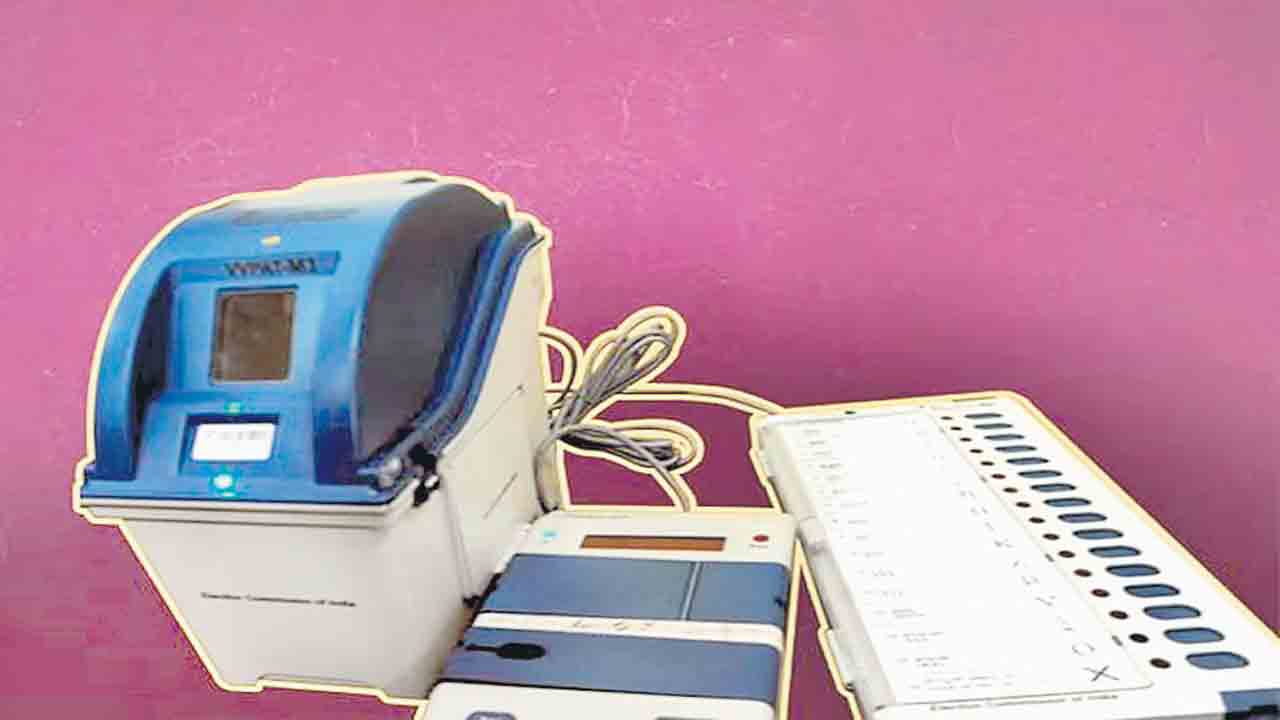 లోపాలున్న ఈవీఎంలతోనే ఎన్నికలు!
