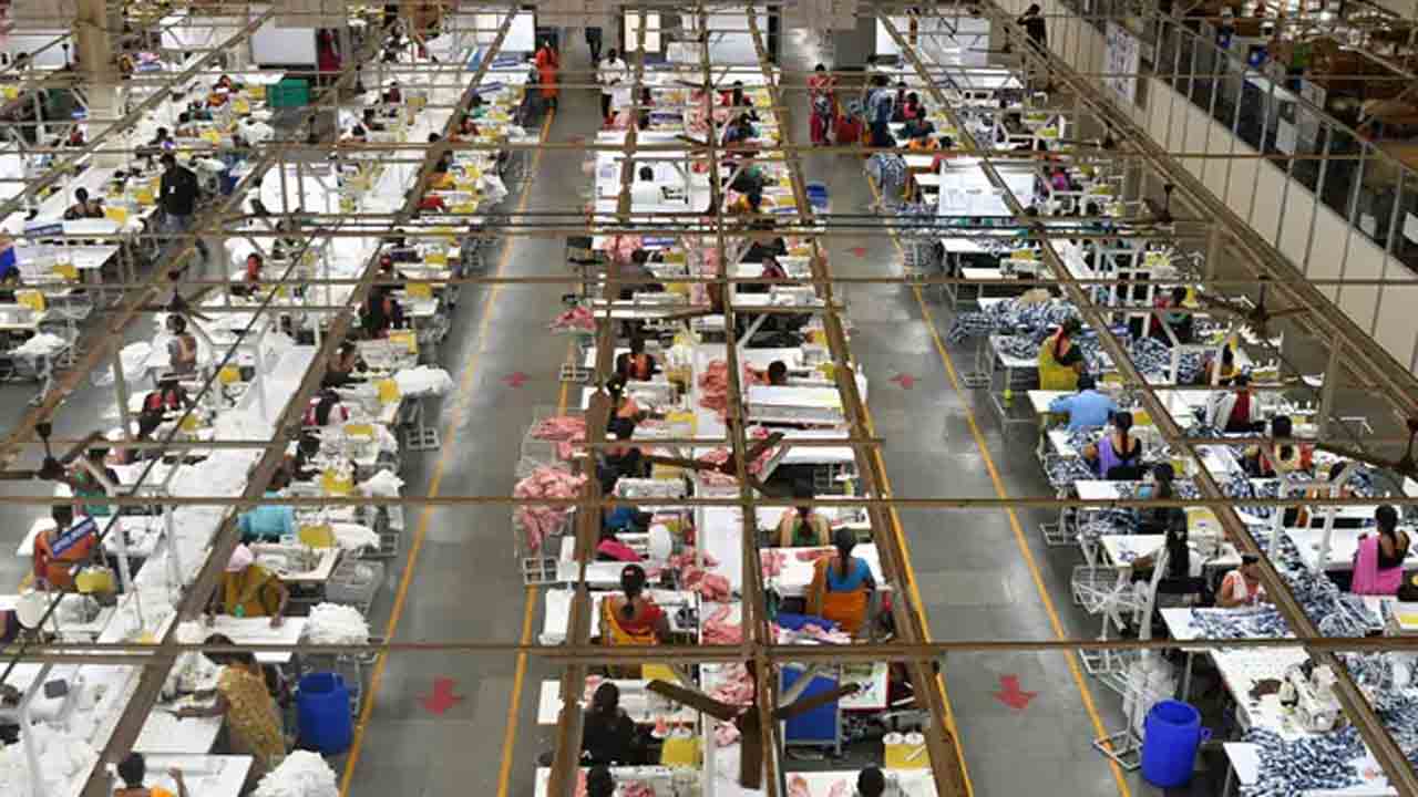 12-Hour Shift Bill | 12 గంటల షిఫ్ట్‌ బిల్లును ఉపసంహరించుకోనున్న తమిళనాడు ప్రభుత్వం