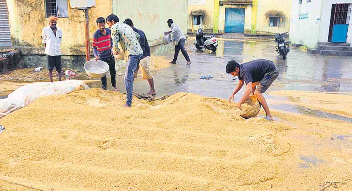 మళ్లీ అకాల వాన