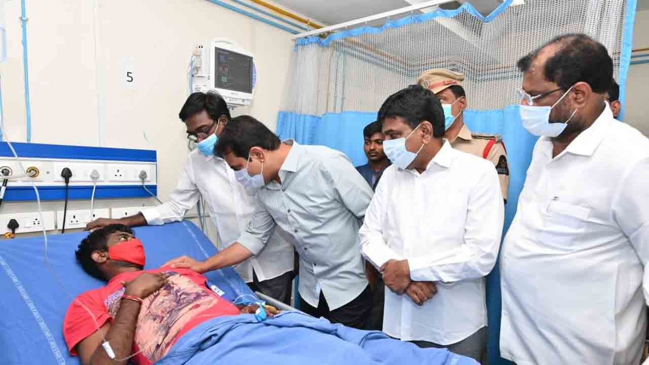 క్షతగాత్రులకు మెరుగైన వైద్యం
