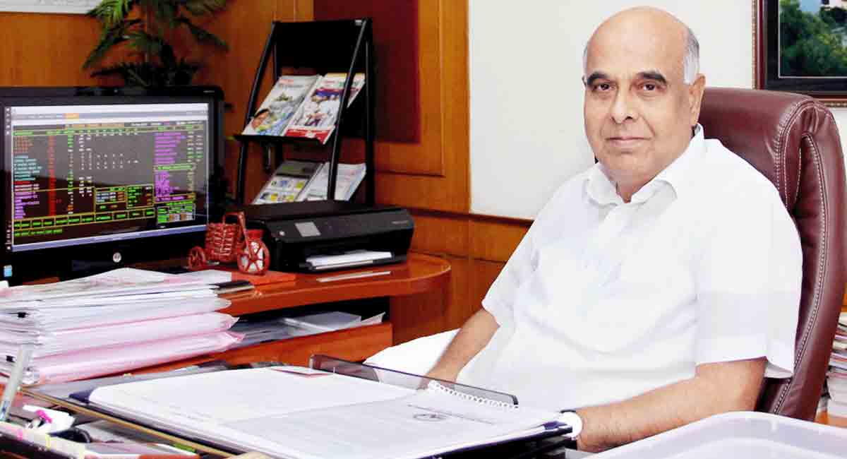 Strike |  సమ్మెలో పాల్గొంటే ఉద్యోగం ఊస్టే.. ఎస్మా ప్రయోగిస్తామన్న విద్యుత్తు సంస్థల హెచ్చరిక