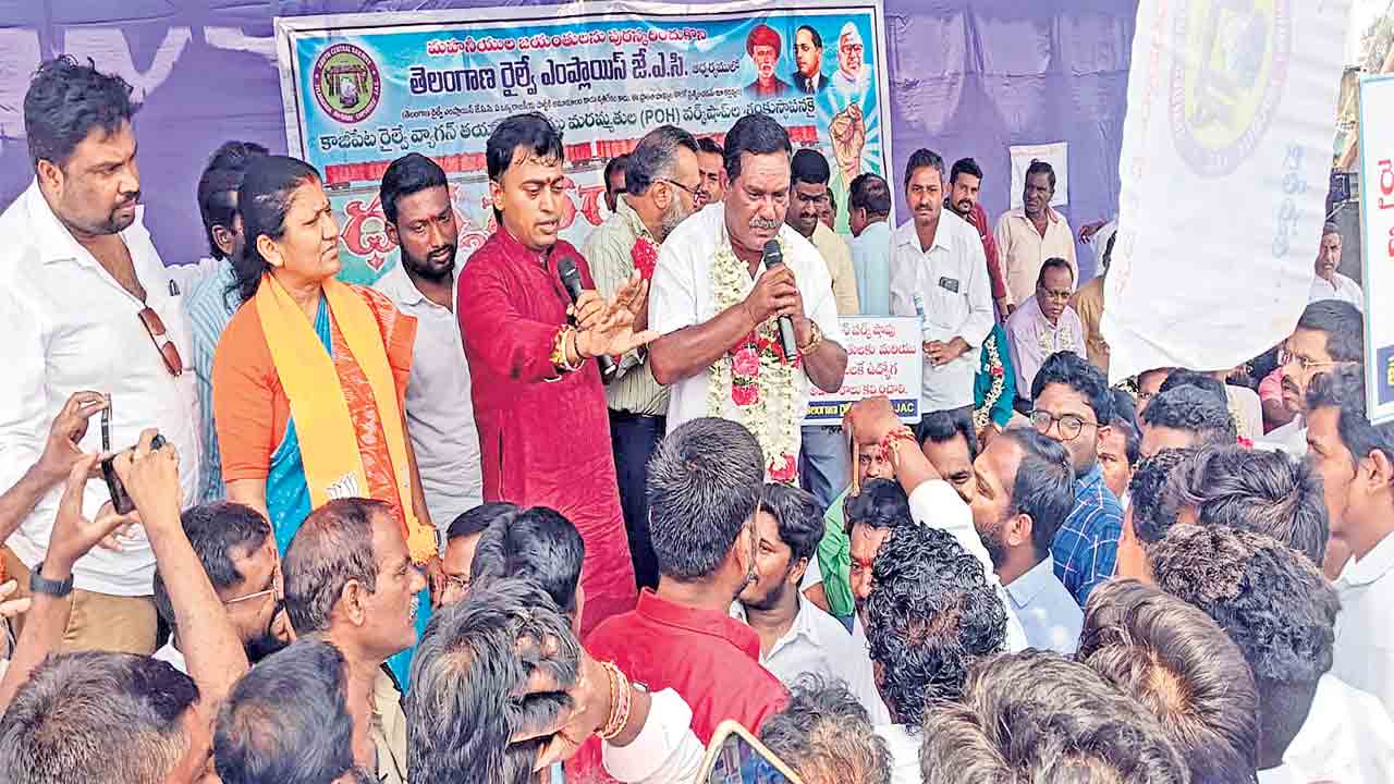 రేవంత్‌రెడ్డికి 25 కోట్లు ఇచ్చిన ఈటల