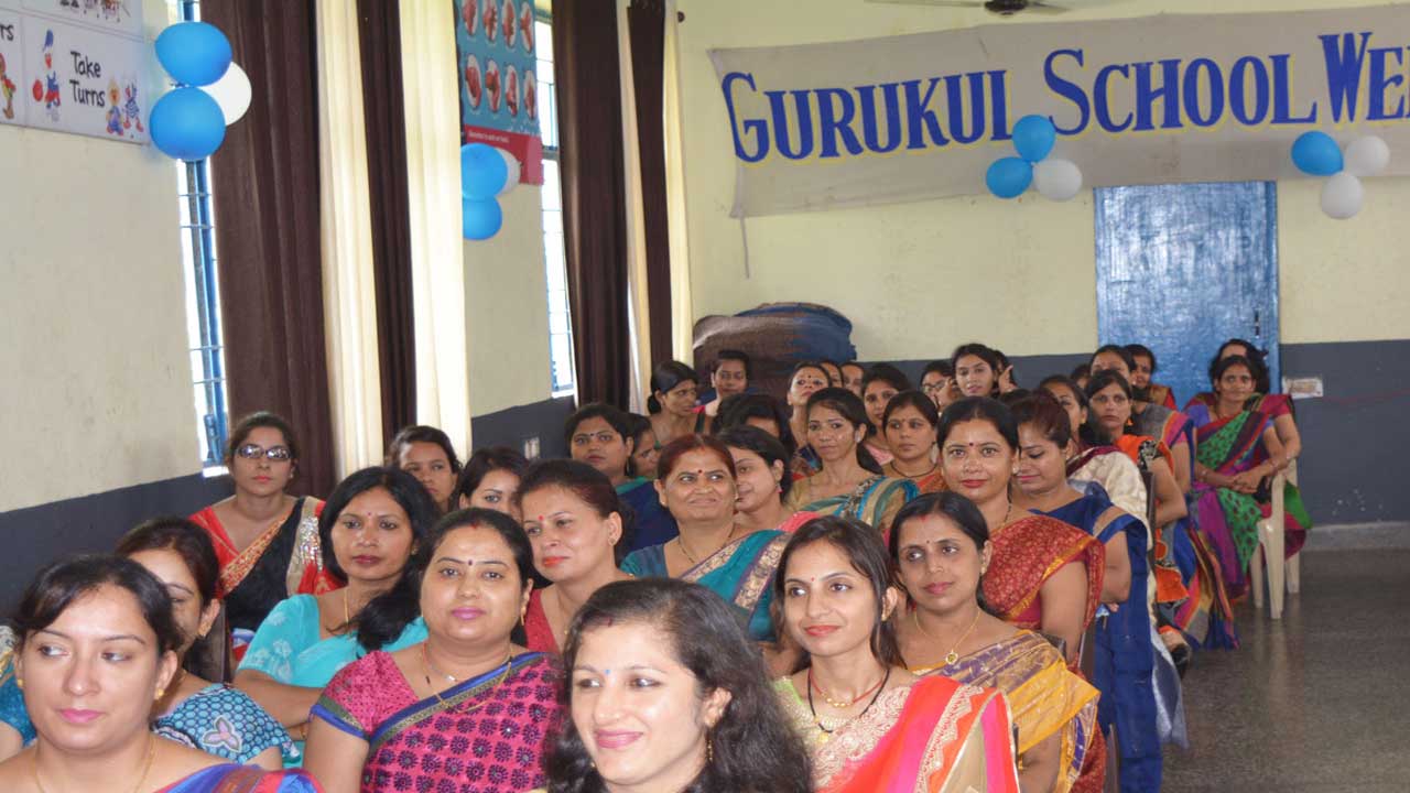 గురుకులాల్లో మహిళా గురువులు 80%