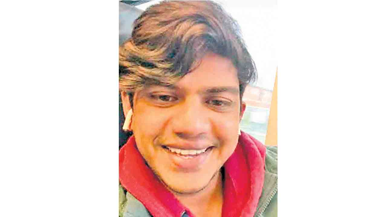 కులం పేరుతో వేధింపులు