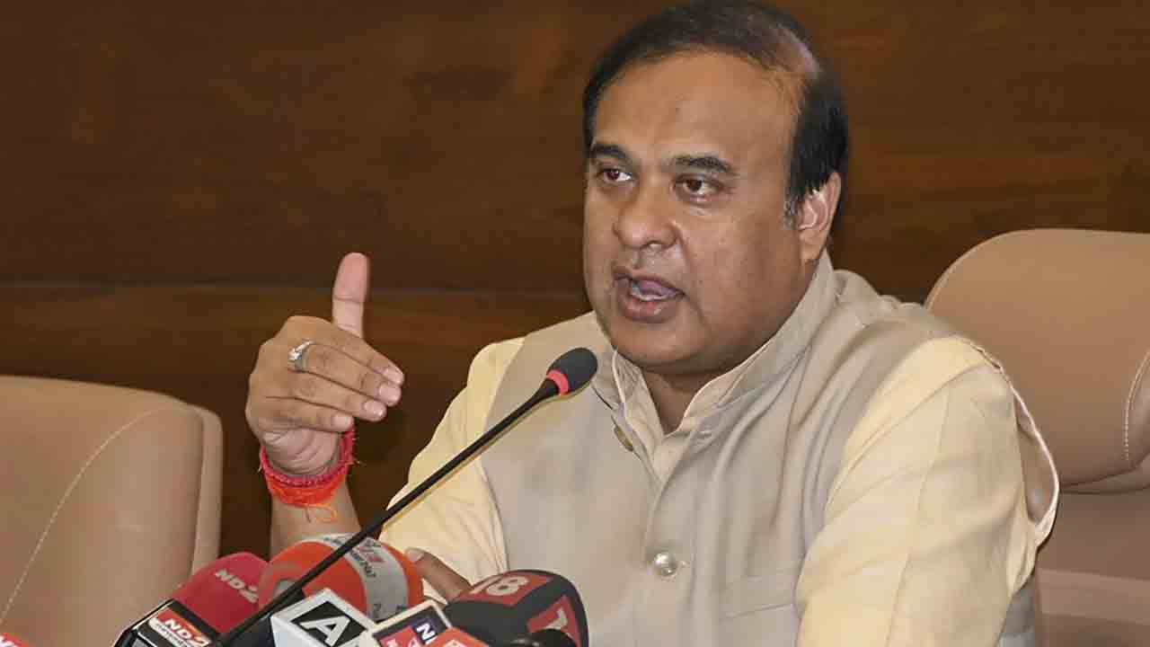 Himanta Biswa Sarma | మంత్రులు, ప్రభుత్వ అధికారులకు విద్యుత్‌ రాయితీ ఇవ్వబోం‌: అస్సాం సీఎం