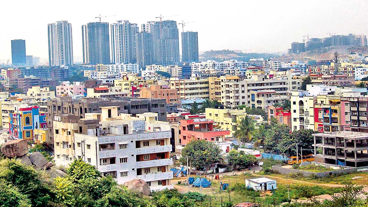 Hyderabad | రియల్‌ ఎస్టేట్‌ పెట్టుబడులకు రారాజు హైదరాబాద్‌.. ఢిల్లీ, ముంబై కూడా ఆ తర్వాతే