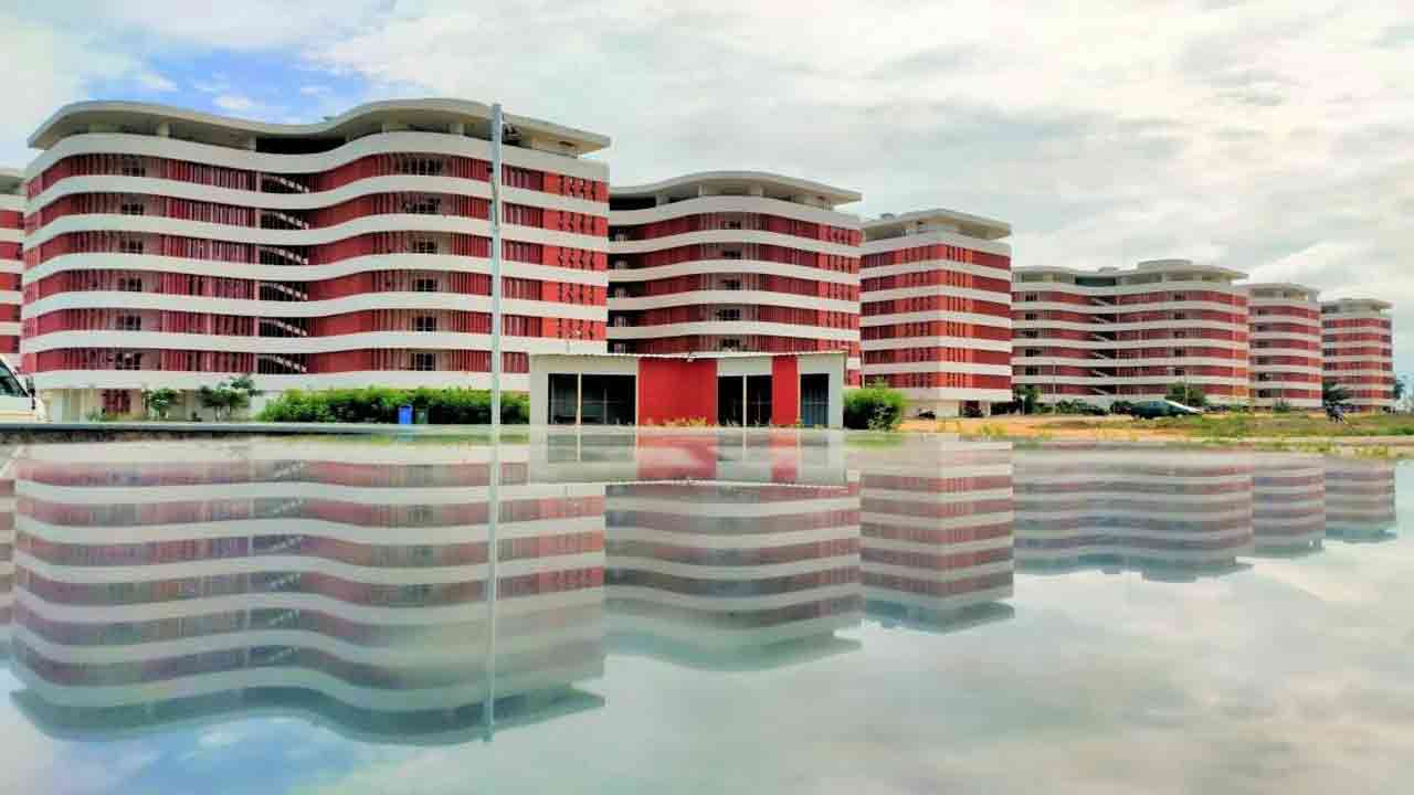 IIT Hyderabad |  ఆధునిక పరిశోధనల కేంద్రంగా ఐఐటీహెచ్‌