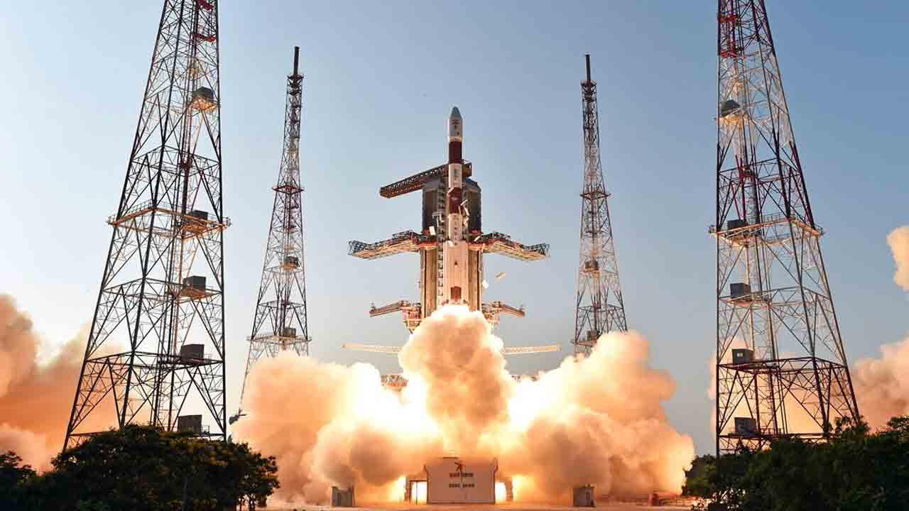 ISRO | రేపు నింగిలోకి పీఎస్‌ఎల్వీ -సీ55