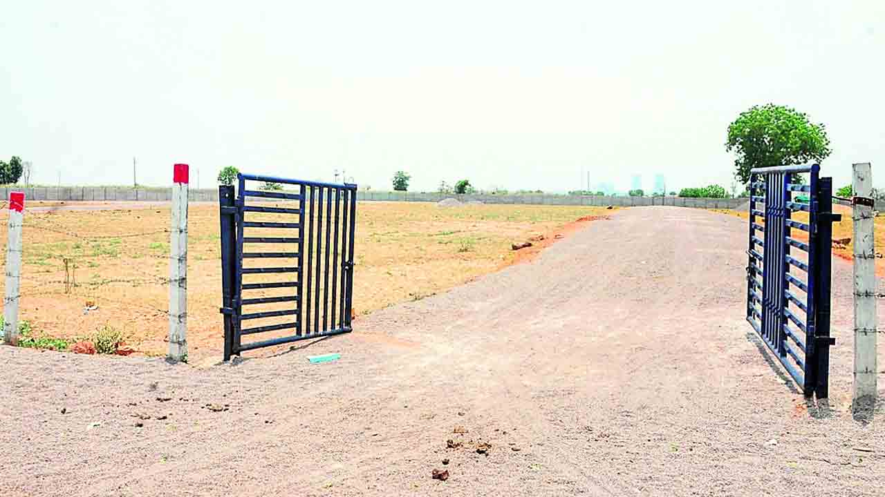 జోరుగా.. ఇల్లీగల్‌ ప్లాటింగ్‌