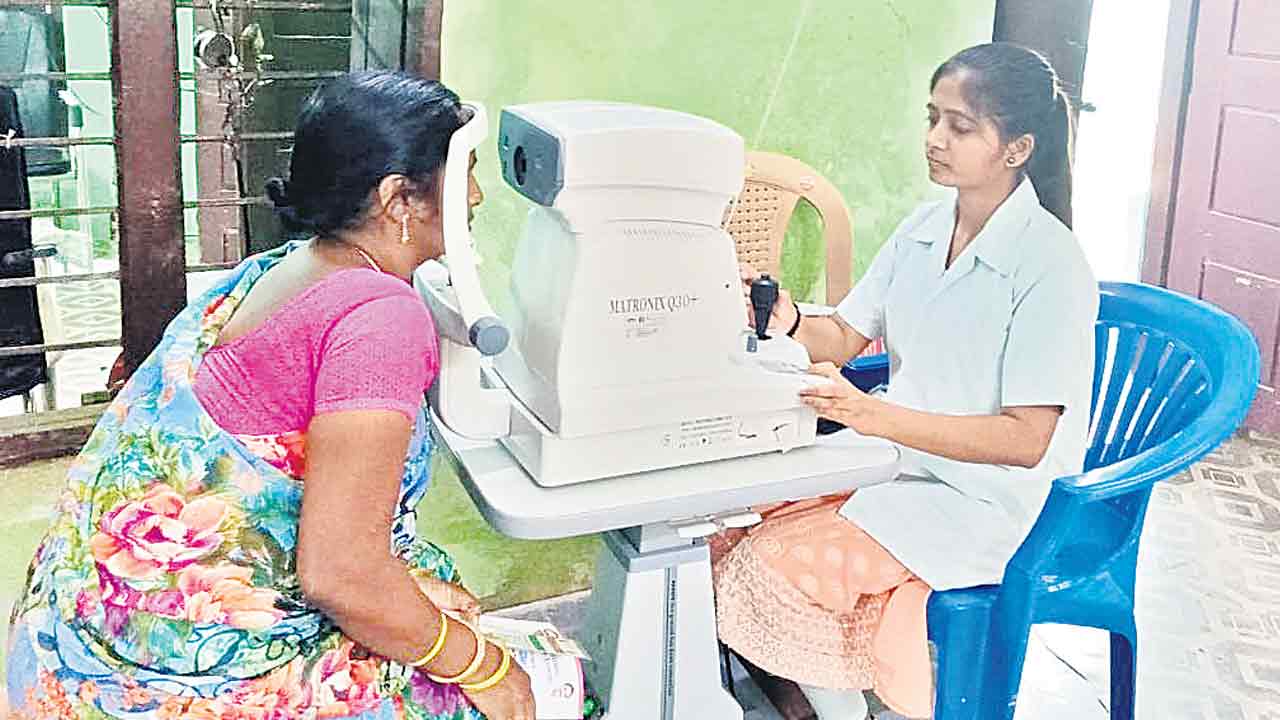 కంటి వెలుగును సద్వినియోగం చేసుకోవాలి