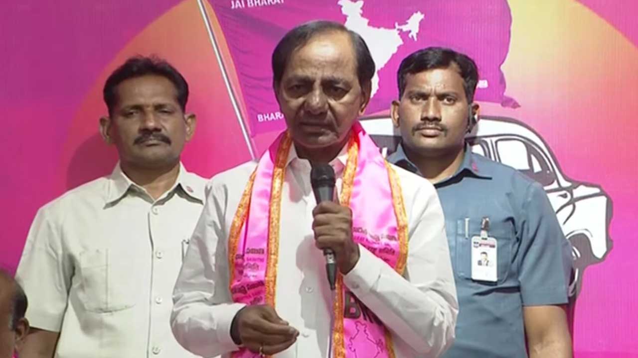 CM KCR | దేశంలో కావాల్సినంత నీరుంది.. అయినా ఎందుకివ్వలేకపోతున్నరు : సీఎం కేసీఆర్‌