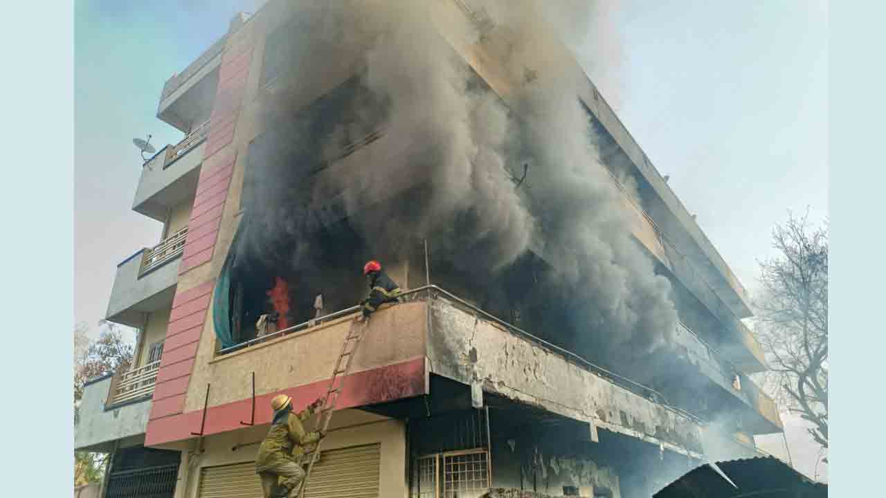 Kushaiguda | కుషాయిగూడలోని టింబర్‌ డిపోలో అగ్నిప్రమాదం.. ముగ్గురు సజీవదహనం