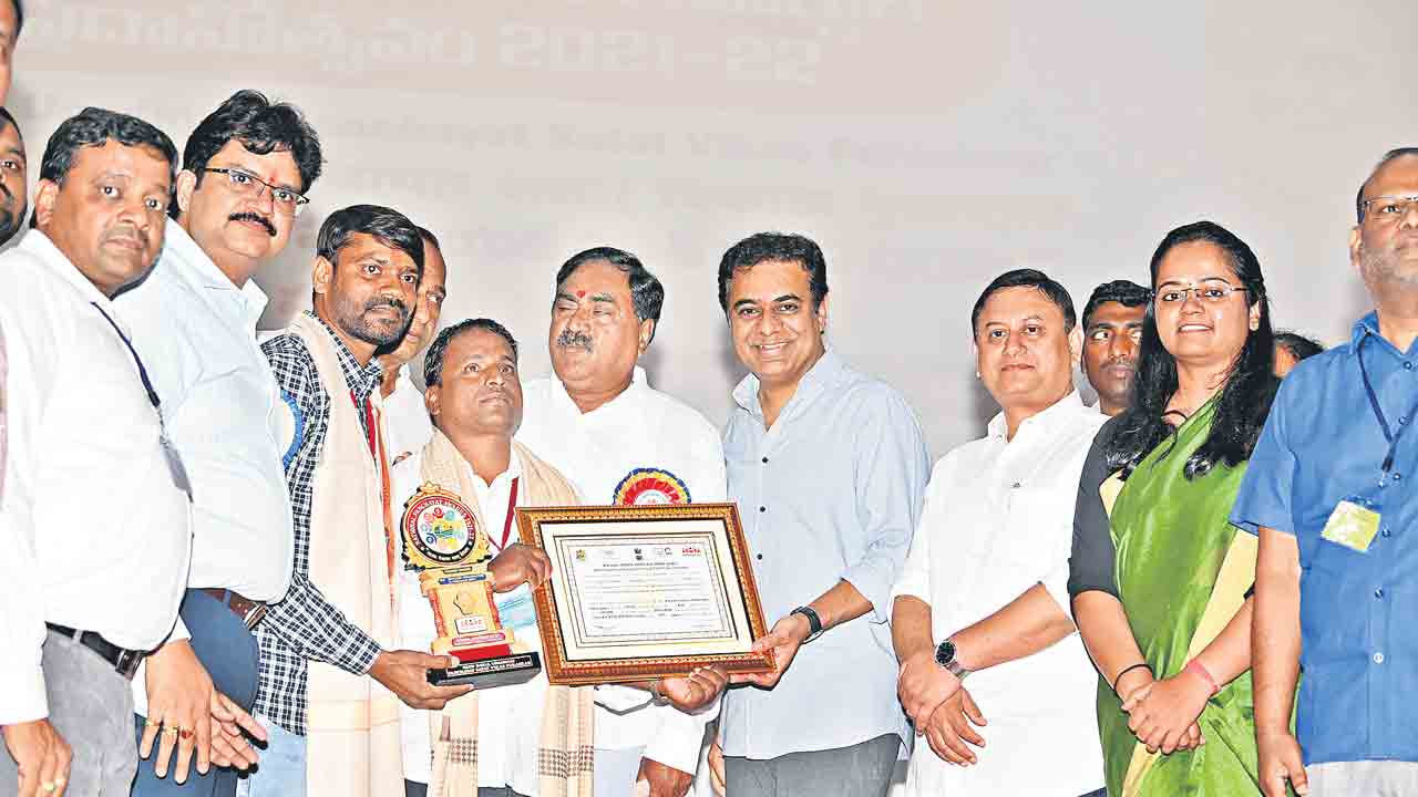 తిమ్మాపూర్‌, వెలిచాల, పర్లపల్లికి ‘రాష్ట్ర’ అవార్డులు