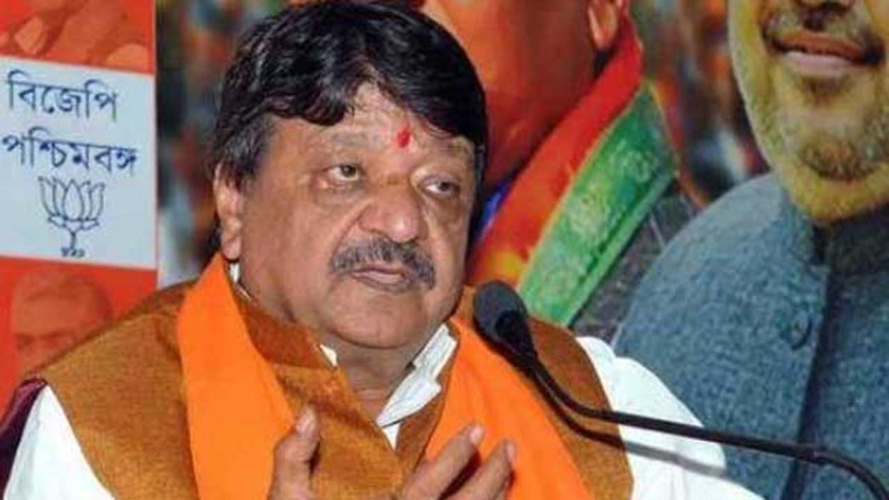 వారంతా శూర్పనఖలే.. మహిళల వస్ర్తధారణపై బీజేపీ నేత వ్యాఖ్యలు