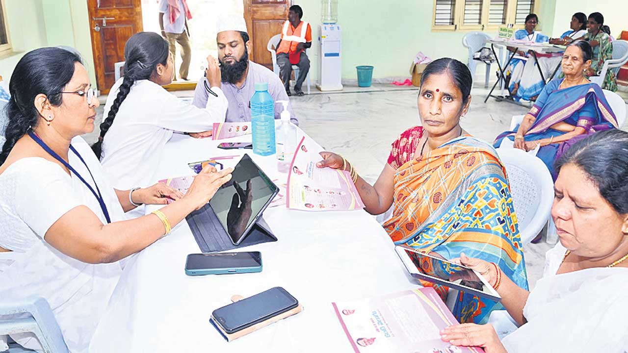 కంటి వెలుగుకు విశేష స్పందన