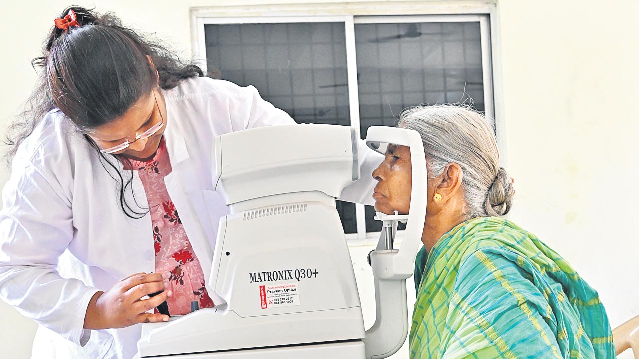 కంటివెలుగు@98 లక్షలు