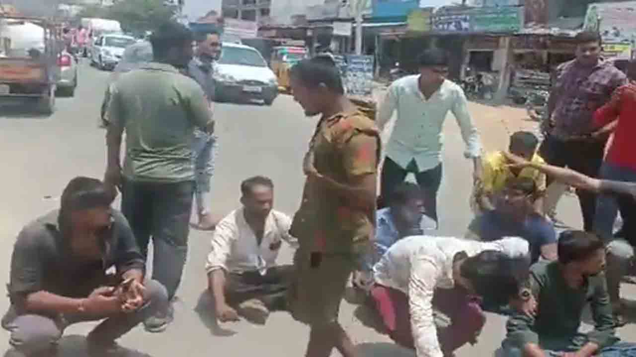 Karnataka | రూ.2 లక్షలు ఇవ్వనందుకు.. ముస్లిం వ్యక్తిని కొట్టి చంపిన గో రక్షకులు