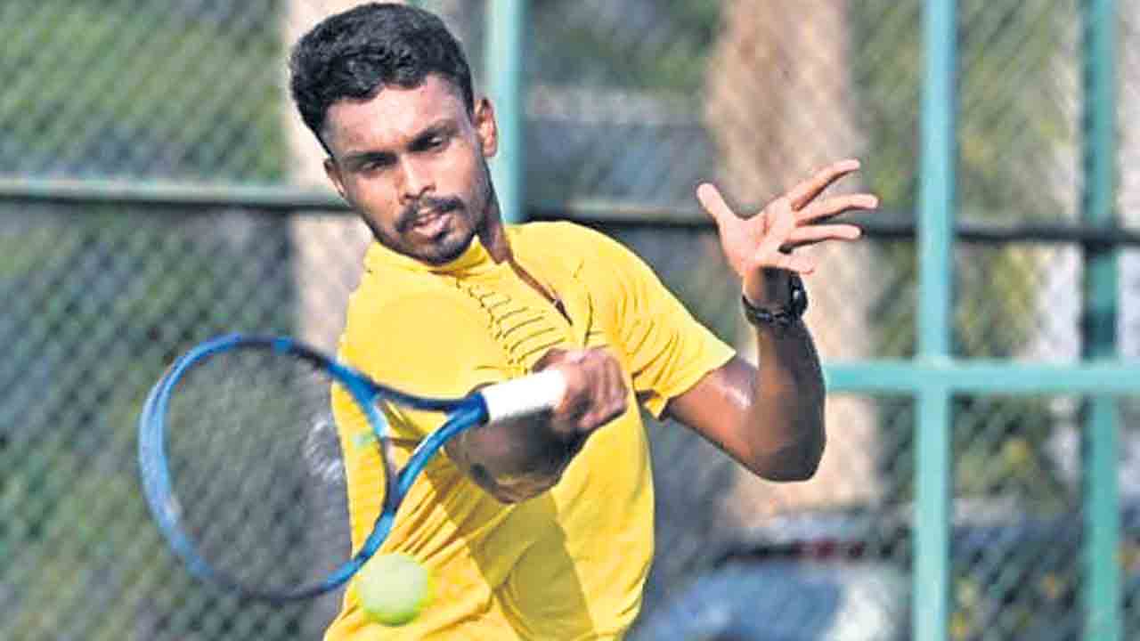 ఫైనల్లో కార్తీక్‌ జోడీ