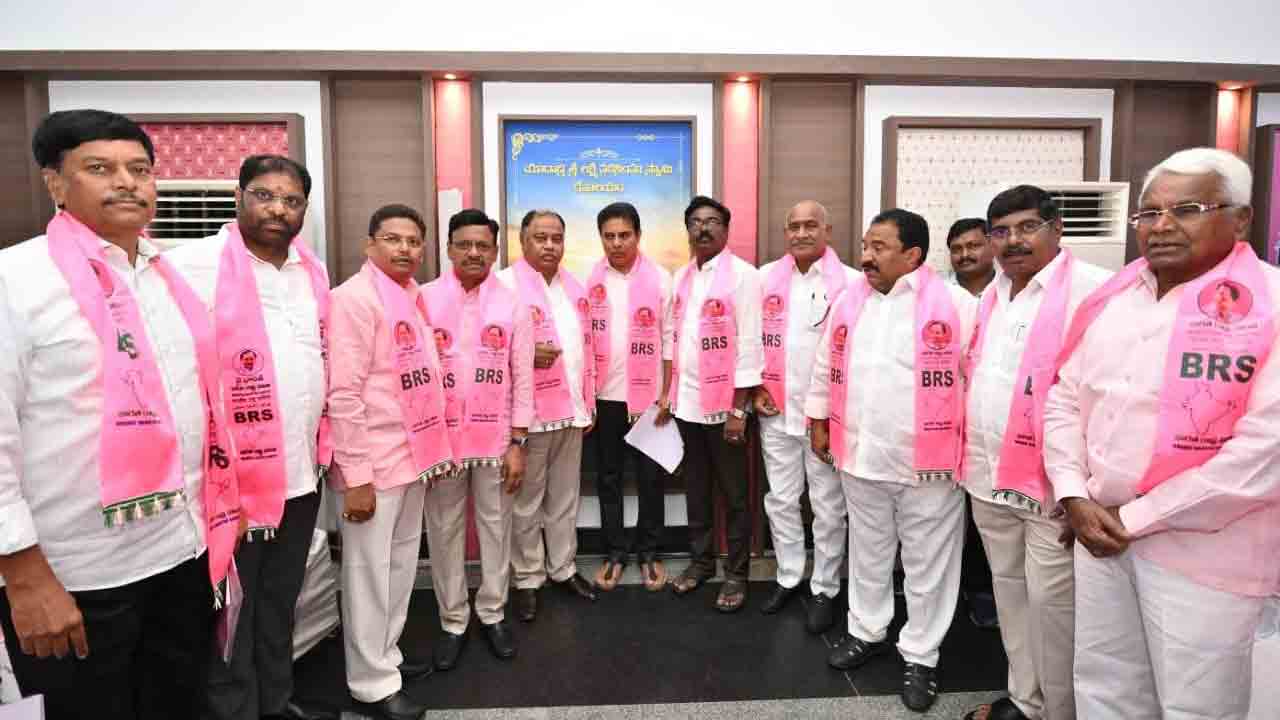 బీఆర్‌ఎస్‌ ప్లీనరీలో మనోళ్లు