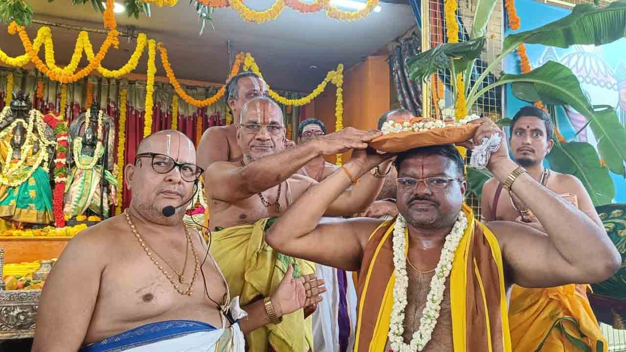 వైభవంగా శ్రీరామ పునర్వసు దీక్ష విరమణ