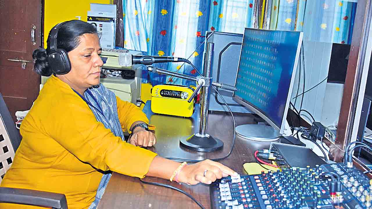 90.4 ఎఫ్‌ఎం.. ఆవాజ్‌ వనపర్తి