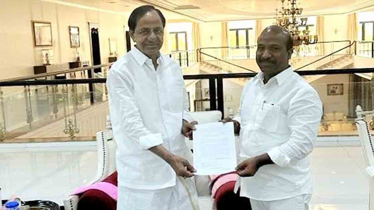 నకిరేకల్‌లో షాదీఖానకు రూ.కోటి మంజూరు